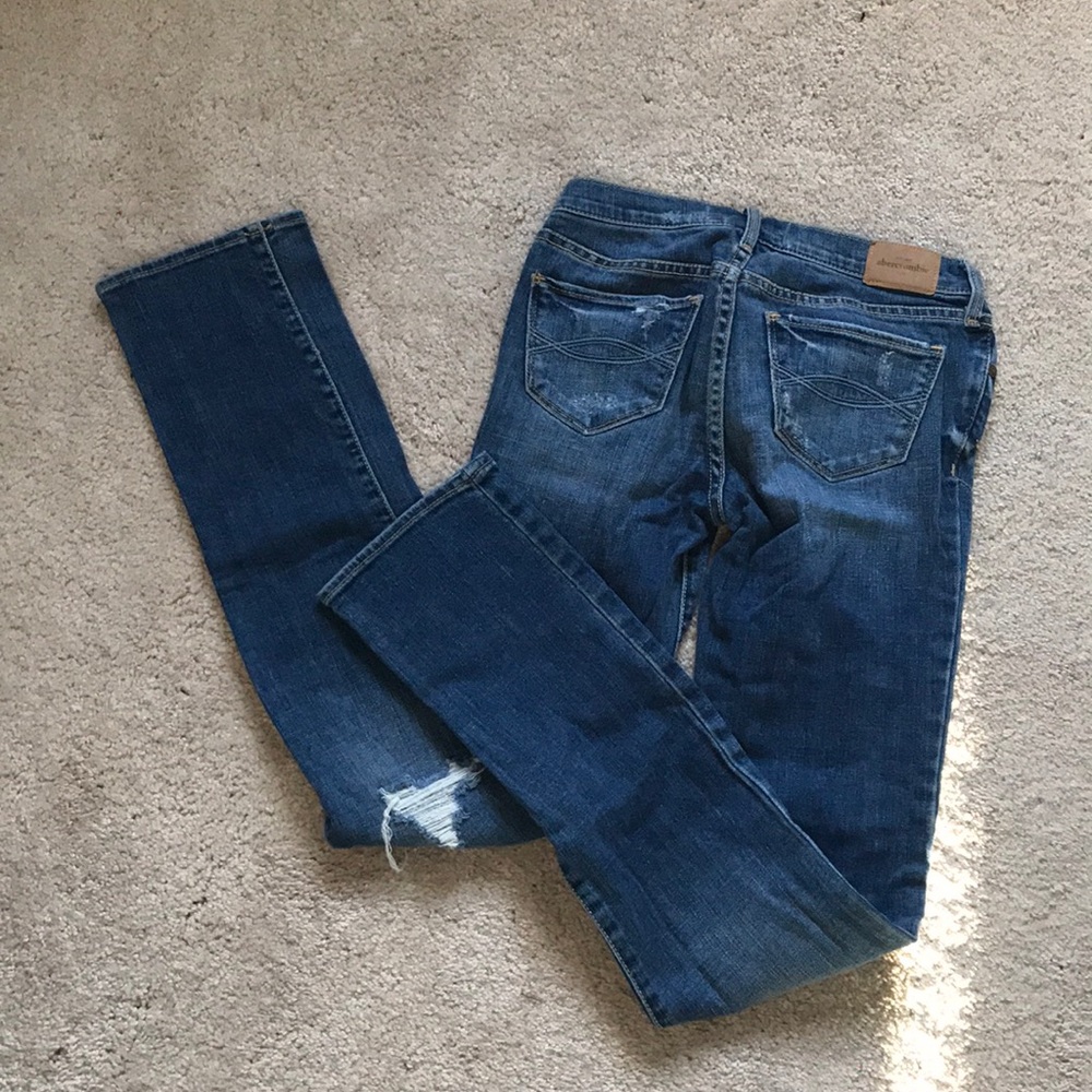 LIKE NEW ABERCROMBIE Kids Skinny Jeans Size14 slim